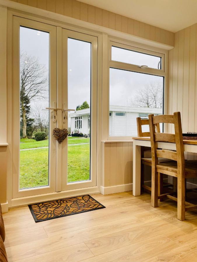 Galwad-Y-Mor Villa Haverfordwest Eksteriør billede